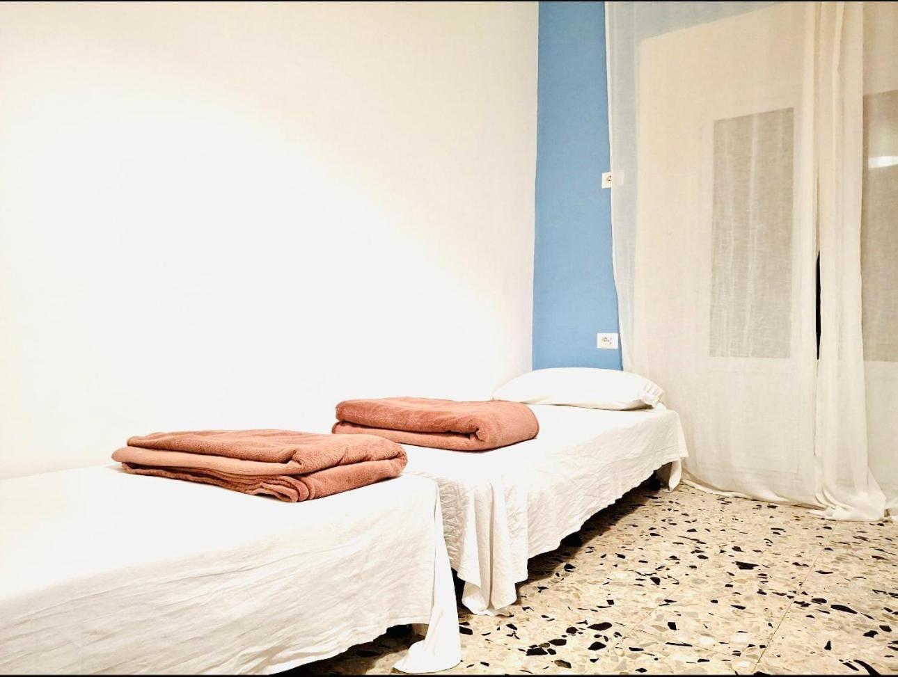 Albergue Baraka 24 Roma Exterior foto